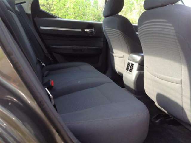 2010 Dodge Charger SXT 4DR Sedan